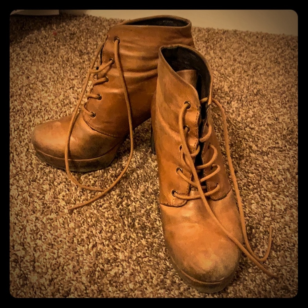 Steve Madden booties